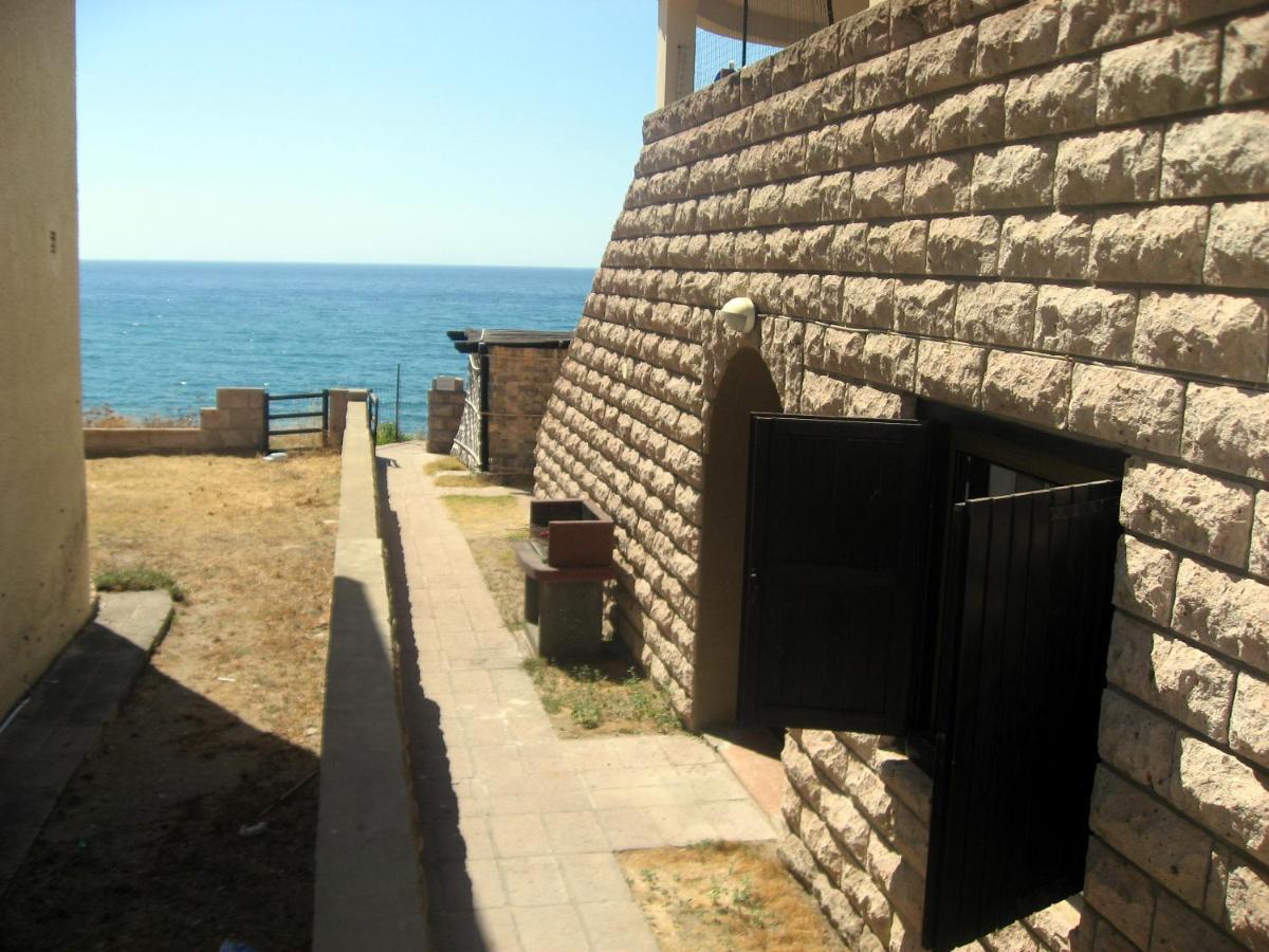 Nice Apartments In Waterfront Villa In Bosa Porto Alabe Tresnuraghes Exterior foto